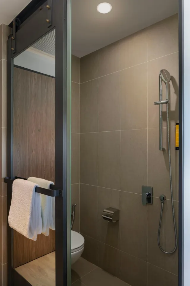 غرفة ثلاثية بسرير فردي، Travelodge Harbourfront Singapore 9/10