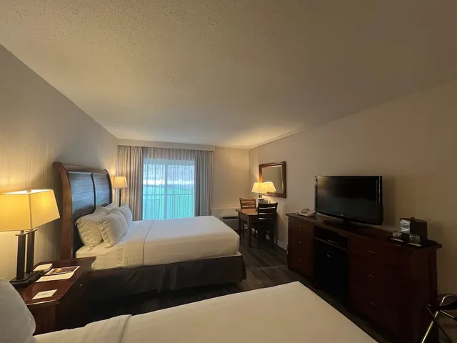 Room, 2 Queen Beds, Hill Side، Hidden Valley Resort, Ascend Hotel Collection 5/8