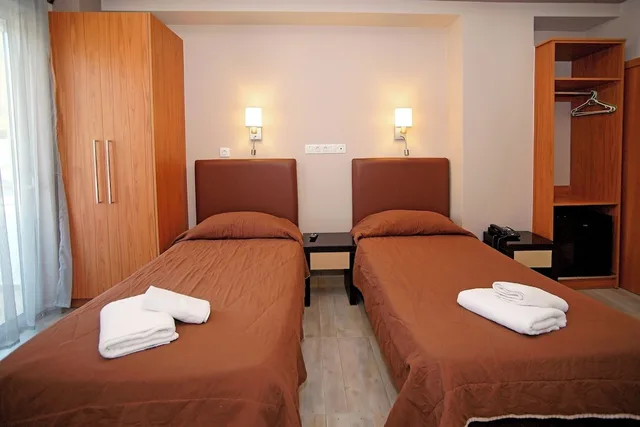 غرفة بسرير مزدوج لذوي الإعاقة، Kyparissia Beach 4/6