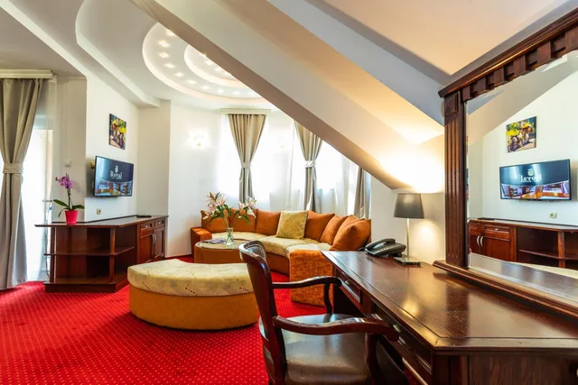 Vila Royal Crown، Subotica 32/50