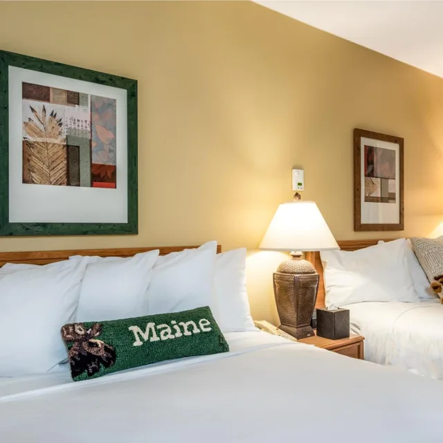 غرفة قياسية بسرير كوين، Grand Summit Hotel 4/7
