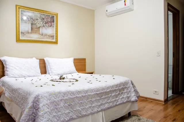 غرفة ديلوكس بسرير كوين، Pousada Chateau do Luar (ex Pousada Villa de Campos) 1/10
