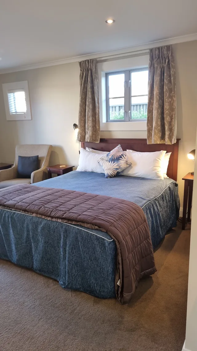 جناح سوبيريور بسرير كينج بشرفة، The Mews Oamaru 1/5