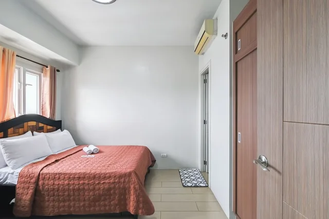 شقة بسرير كوين بغرفة نوم واحدة، Tess and Tessha Condotel near T3 Airport 3/4