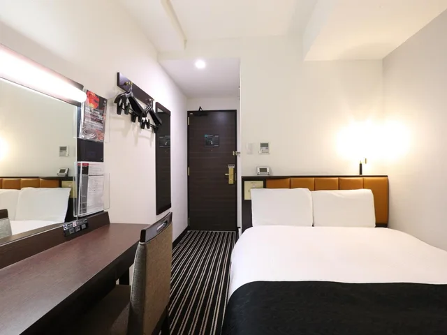 غرفة بسرير مزدوج للمدخنين، APA Hotel Mita-Ekimae 1/2