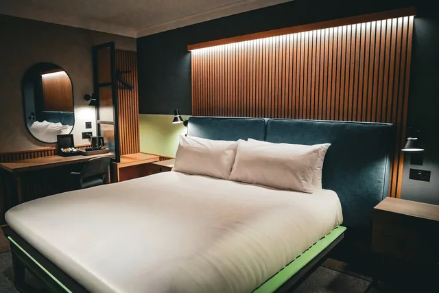 غرفة كلوب، Village Hotel Reading 4/10