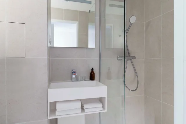 غرفة كلاسيكية بسرير كوين، HOTEL SAINT SEBASTIEN 9/10