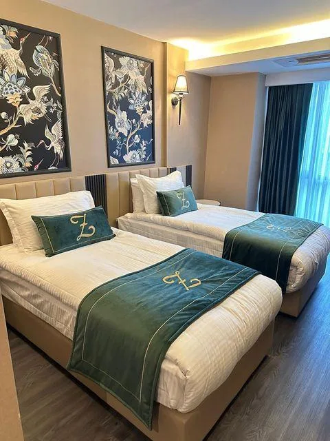Semi Room, Deluxe, 2 Semi Double Beds، The New Hotel Zeybek 1/1