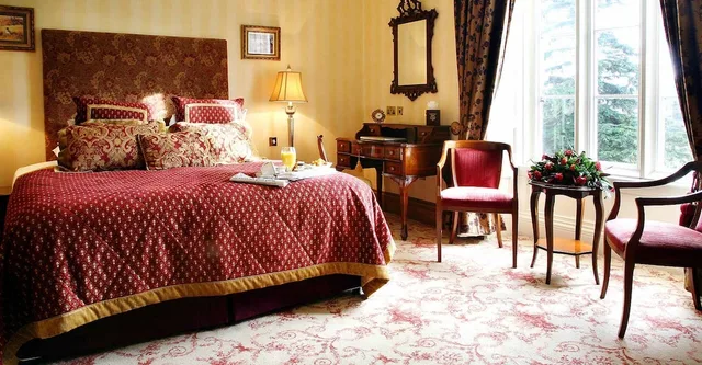 غرفة ديلوكس بسرير مزدوج، Lough Rynn Castle 2/2