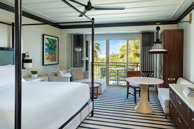 Tower, King Bed, Garden View, Sofa, The Ritz Carlton Grand Cayman 2/7