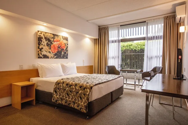 غرفة سوبيريور بسرير كينج في الطابق الأرضي، Rose Park Hotel Auckland 5/10
