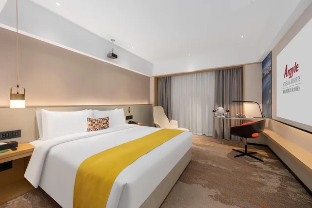 Superior, King Bed, No Window، Ausotel Smart Zhujiang New Town Guangzhou 1/8