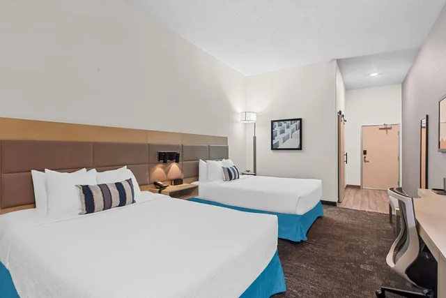 غرفة بسريرين كوين لذوي الإعاقة، Best Western Plus Ogallala Inn 1/7