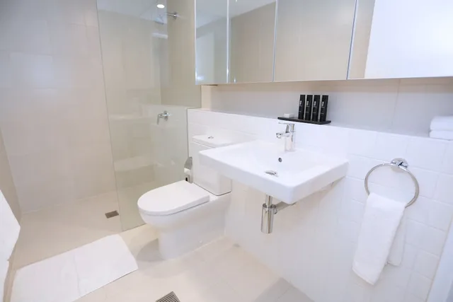شقة بسريرين كوين بغرفتي نوم، Alex Perry Hotel And Apartments 4/6