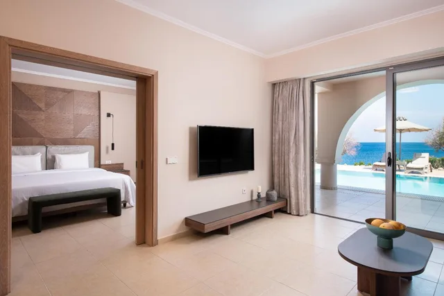 جناح ملكي بإطلالة على البحر بمسبح خاص، Kresten Royal Euphoria Resort 6/10