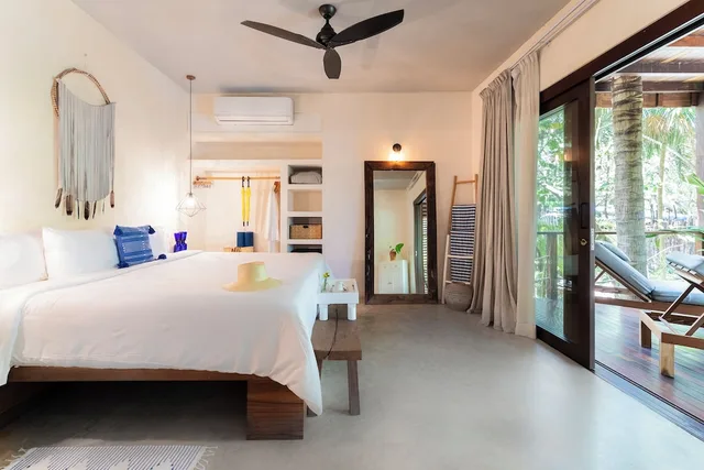 Jungle, Suite, King Bed, Sofa, Terrace، La Zebra, a Small Luxury Hotel 1/3