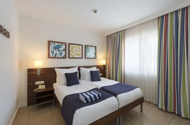 جناح بسريرين منفصلين مع أريكة، Barut B Suites 1/10