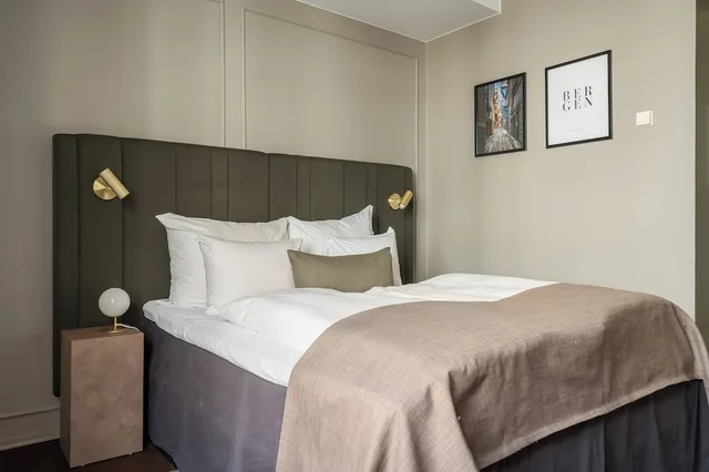 Superior, Twin Beds, Home Hotel Bryggen 9/10