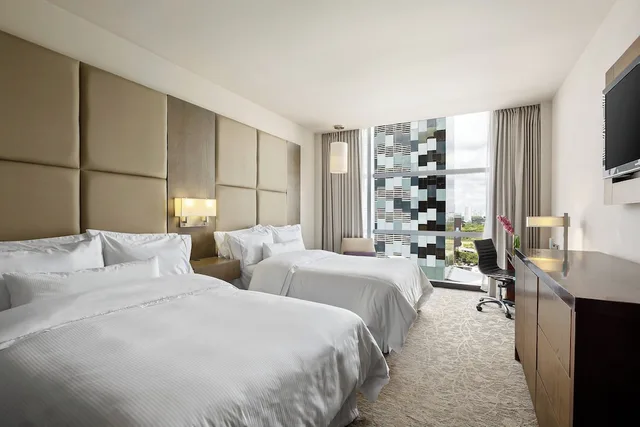 غرفة ديلوكس بسريرين كوين، The Westin Panama 3/10