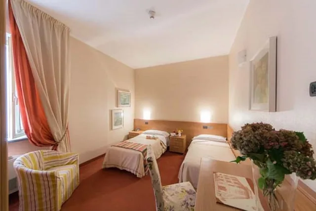 غرفة قياسية بسرير مزدوج، Hotel Lux 8/8
