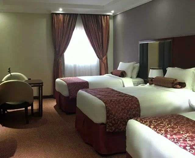 غرفة قياسية ثلاثية، فندق انفينيتي(Infinity Hotel Makkah) 1/1