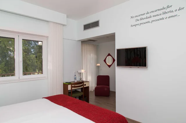 Deluxe, Pool Access, Hotel Aires Da Serra 1/1