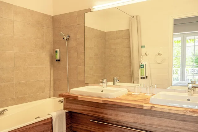 Standard, Twin Beds, HOTEL LA THOMASSE 2/2