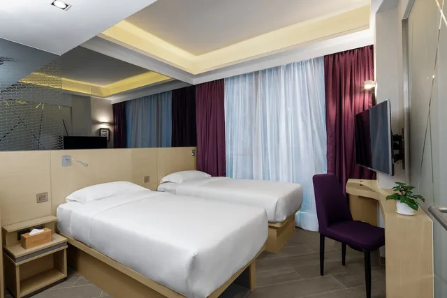 Starphire Twin Room، Starphire Hotel 1/3