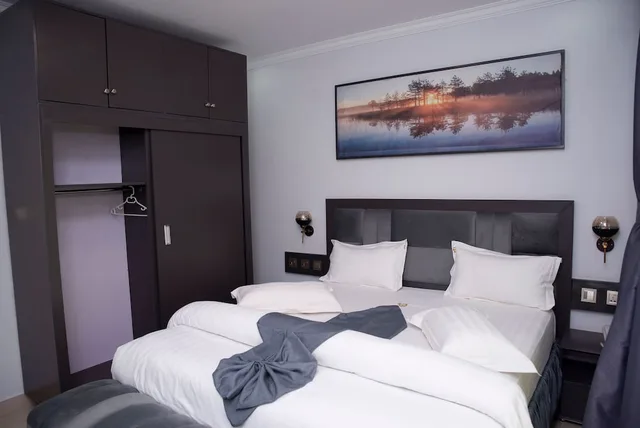 شقة تنفيذية بسريرين كينج بغرفتي نوم، Grazia Apartments 1/7