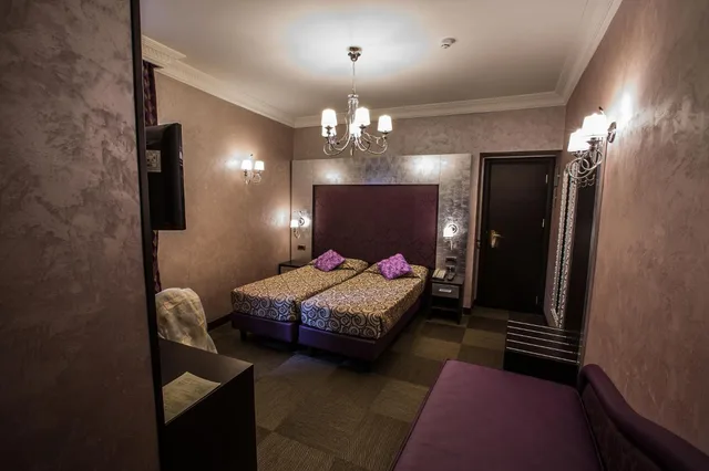 غرفة بسريرين منفصلين، Hotel Romano 3/5