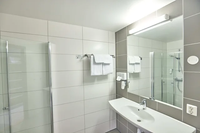 غرفة قياسية بسرير مزدوج، Hjorten Hotell Hitra 5/5