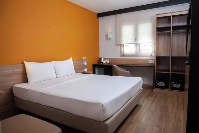 Standard, Queen Bed, Dunia Hotel Bamako ACI 2000 1/5