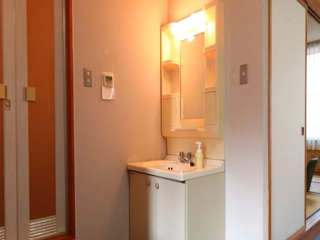 غرفة عائلية بسريرين منفصلين وفرشتي فوتون، Guestroom Garden Azumino 3/4