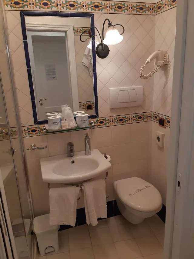 1 Bedroom, Family, Studio, Suite, Queen and Twin Beds, City View, Balcony, Hotel Antica Repubblica 10/10
