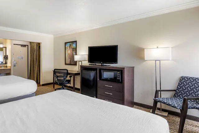 غرفة قياسية بسريرين كوين، Best Western Town & Country Lodge 8/10