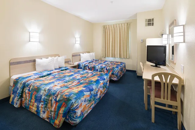 غرفة بسريرين كوين، Motel6 Weatherford, TX 6/9