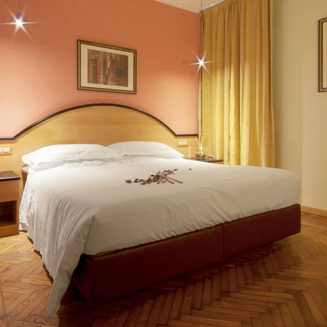غرفة مفردة بسرير مزدوج في الملحق، Touring Ferrara 8/10