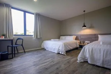 Deluxe, Triple, King Bed, Chariton Hotel Alma 1/1