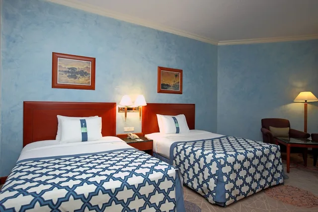 غرفة قياسية بسرير فردي للمدخنين لذوي الإعاقة، فندق هوليداى ان الخبر(Holiday Inn Al Khobar) 3/5