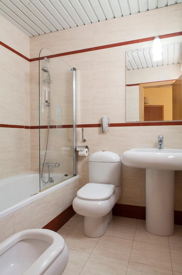 غرفة بسرير مزدوج أو سريرين منفصلين، Hotel Cervantes 8/8