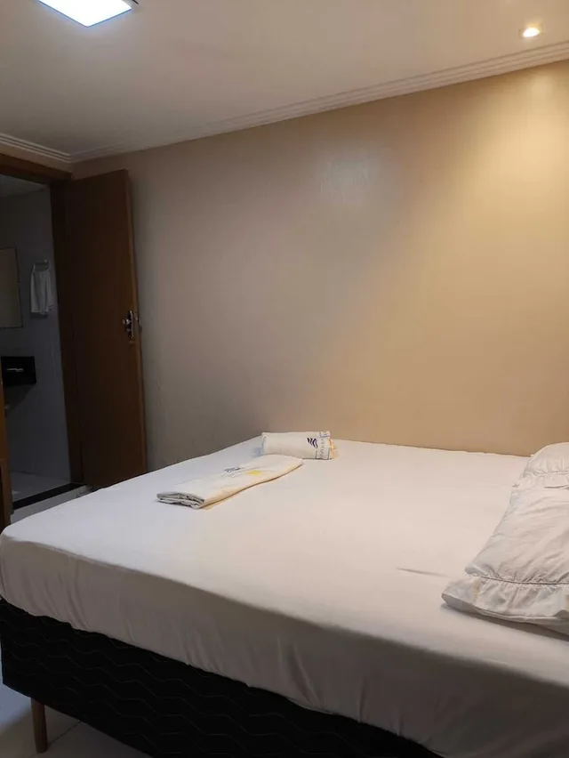 غرفة قياسية رباعية بسرير كوين وسريرين منفصلين، Hotel Luar De Itapua 5/9