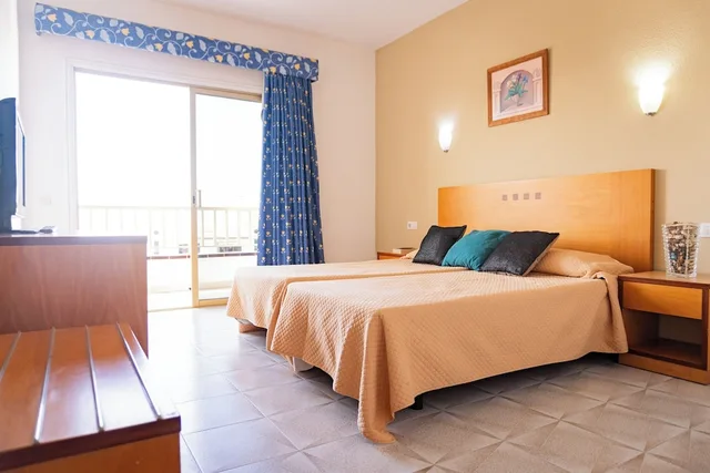 Standard, Twin Beds, Aeropuerto Sur 1/10