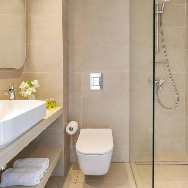 غرفة بسرير مزدوج أو سريرين منفصلين، Nissi Park Hotel 5/9