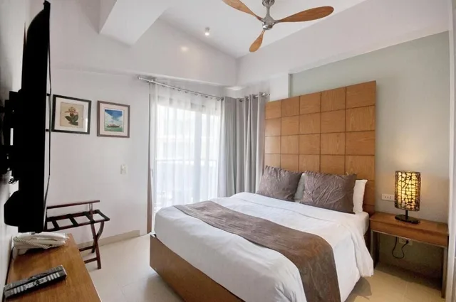 Aloha, Suite, Queen Bed, Sofa، Aloha Boracay Hotel 1/10