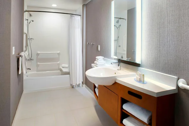 جناح بسريرين كوين، Springhill Suites Dayton Beavercreek 3/4