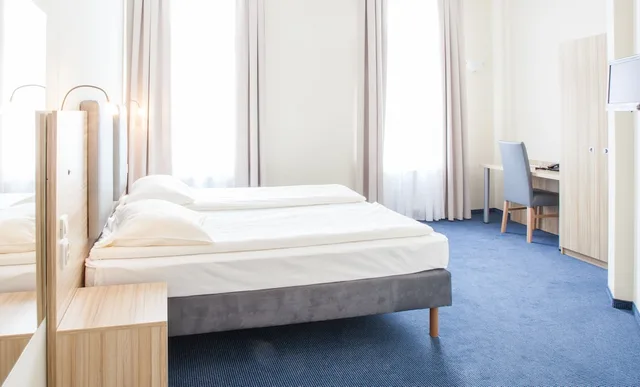 غرفة سوبيريور بسريرين منفصلين، Jordan Guest Rooms 4/5