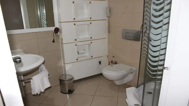 غرفة قياسية ثلاثية، Lion City Hotel Kizilay 2/3