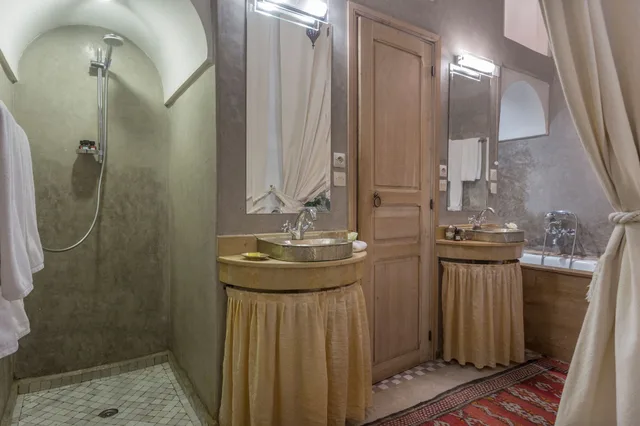 Sultane, Traditional, Suite, Queen and Twin Beds، RIAD AZOULAY 4/4