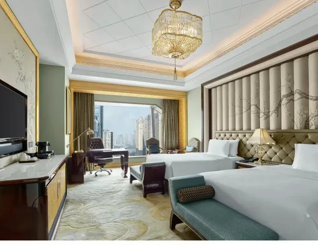 غرفة غراند بسريرين منفصلين، Wanda Reign Wuhan 1/2