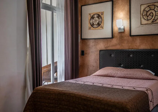 Room, Double Bed, Balcony, SUITE HOTEL MARIA DE LA LUZ 1/9